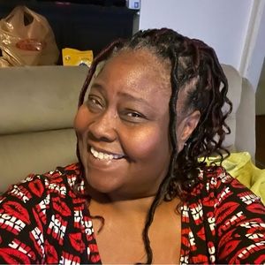 Meet your Posher, Norita